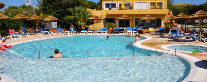 Envie de découvrir un site incontournable de la côte méditerranéenne ? Le camping International de Giens vous ouvre ses portes