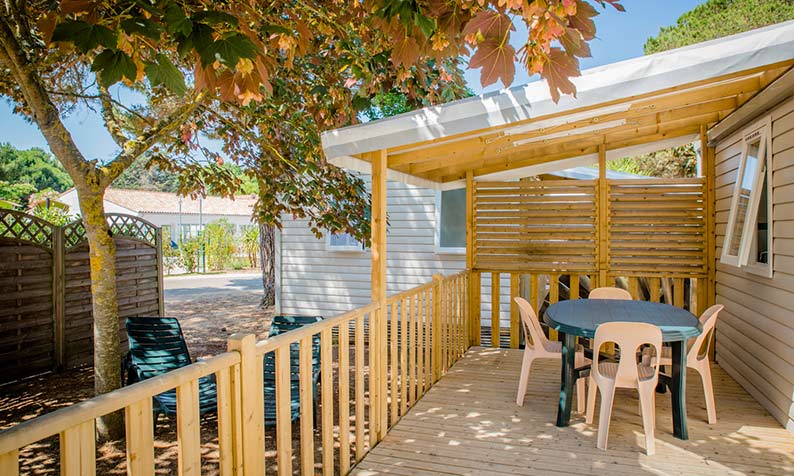 Quelles location de mobil-home choisir au camping Les Varennes ?