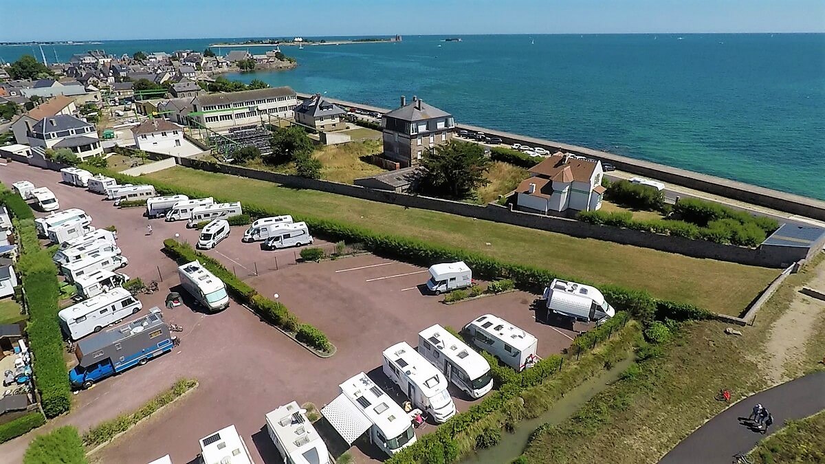 À 2 pas de la mer, le camping la Gallouette vous invite pour un séjour de rêve !